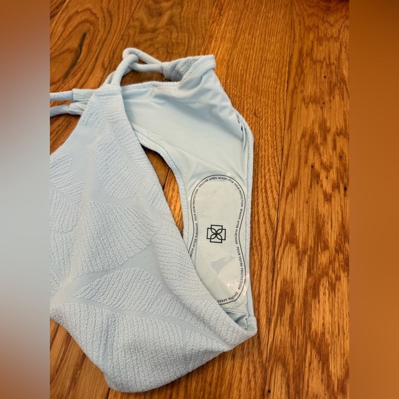 Devon Windsor Paige Bikini bottoms in Mist Size Large - Picture 9 of 10